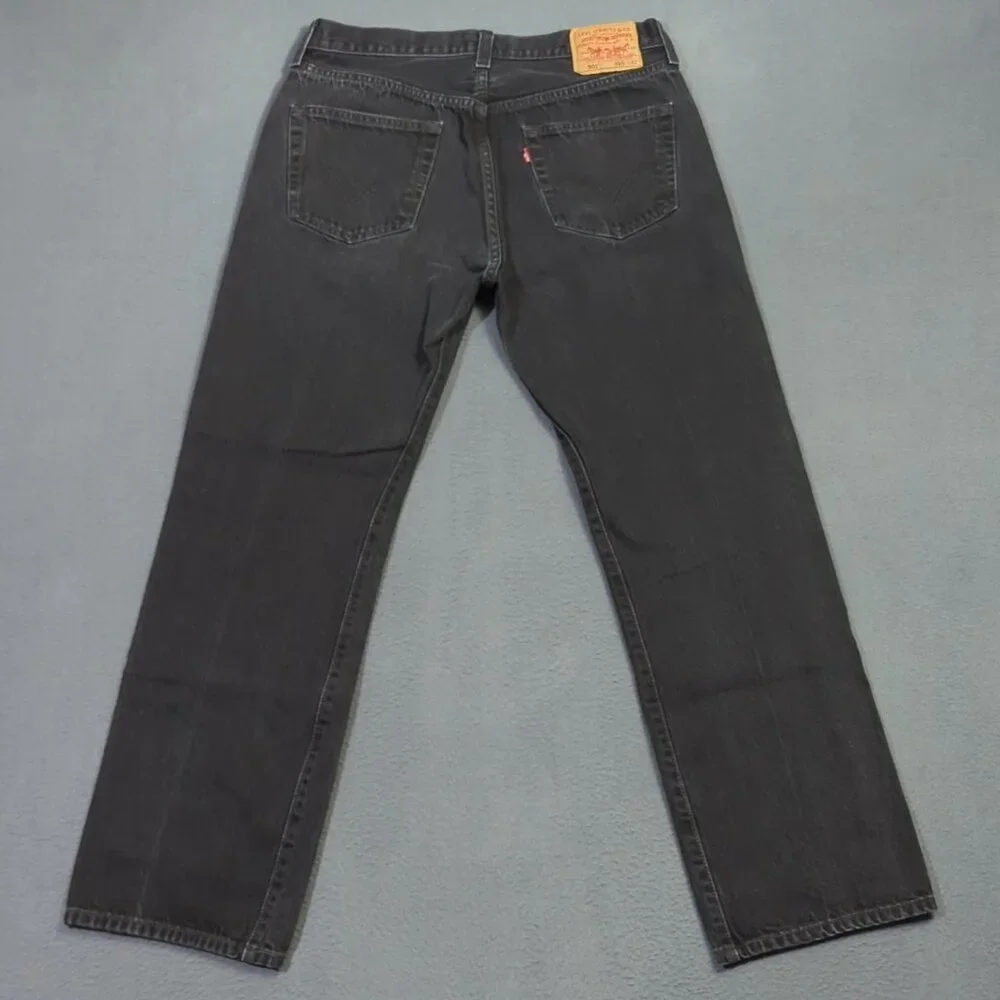 Levi's Jeans Men's 35x32 Fits 32x29 Black 501 Straight Button Fly Classic Fit
